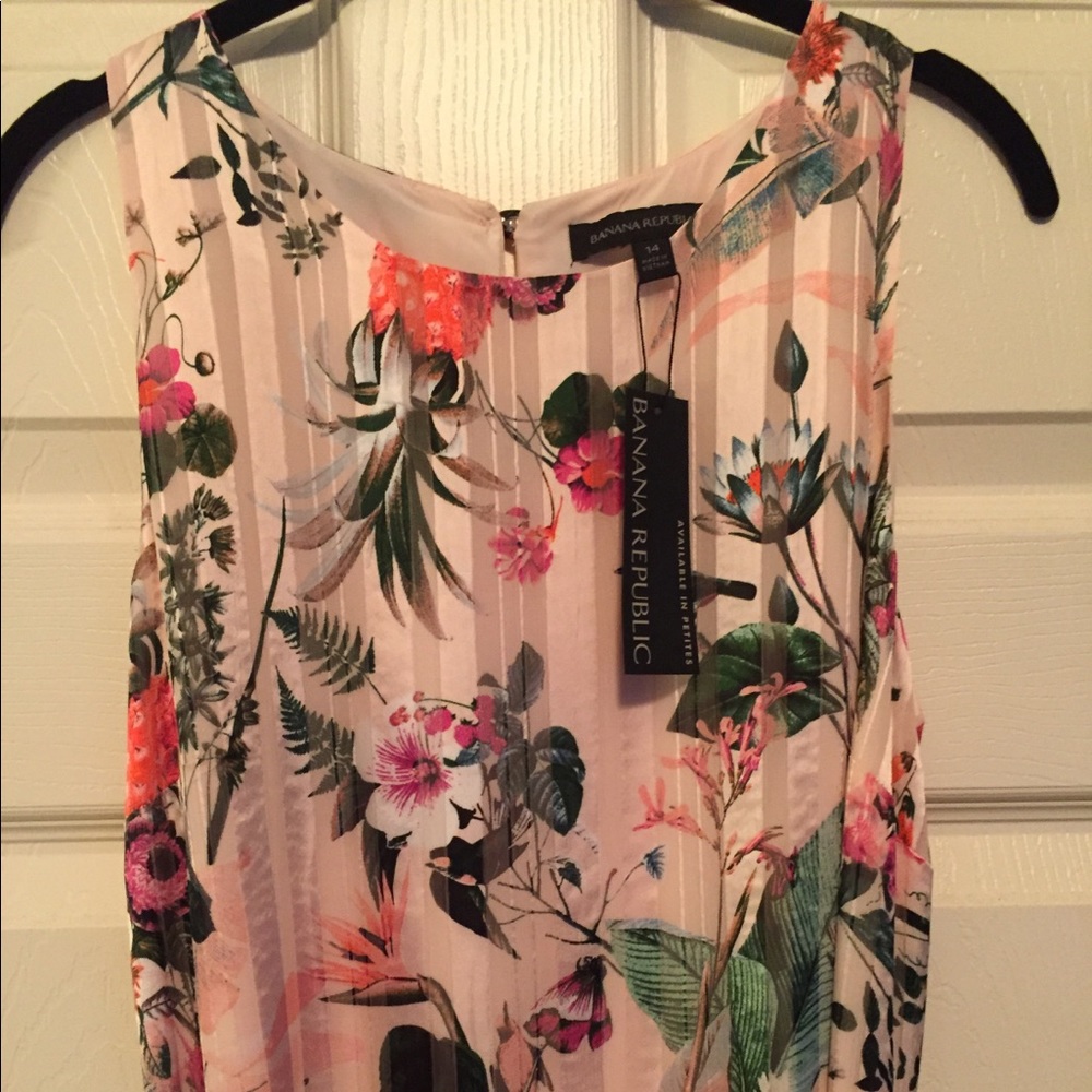 Banana Republic Botanical Hi-Lo Maxi Dress